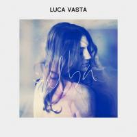 Albumreview: Luca Vasta mit ihrem Debtalbum 